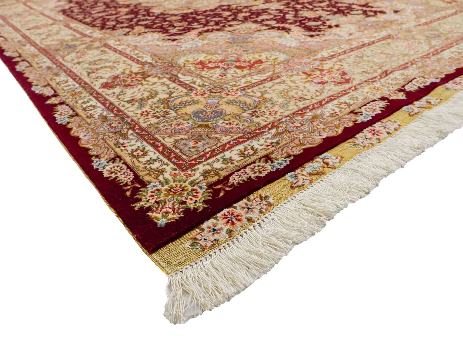 Sehr feiner, handgeknüpfter Khademi Orientteppich mit Täbriz Design aus Wolle mit Seide, creme, gold, rot. 294x207 cm. Vertrieb durch Jupiter Intl.