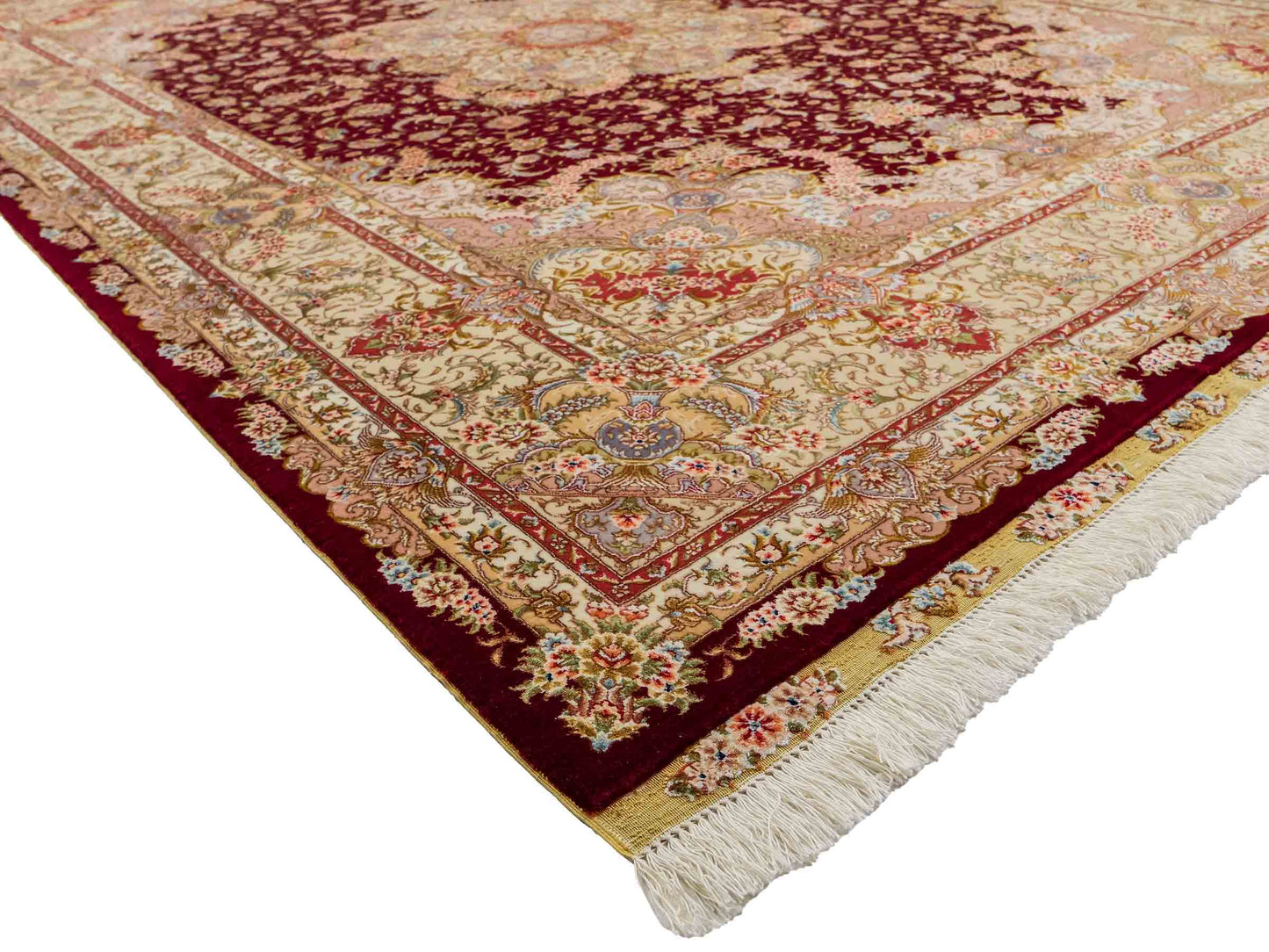 Sehr feiner, handgeknüpfter Khademi Orientteppich mit Täbriz Design aus Wolle mit Seide, creme, gold, rot. 297x207 cm. Vertrieb durch Jupiter Intl.