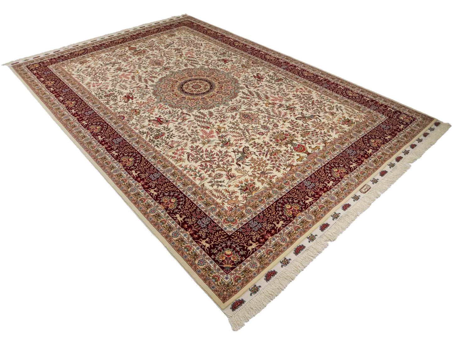 Sehr feiner, handgeknüpfter Khademi Orientteppich mit Täbriz Design aus Wolle mit Seide, creme, weiß, rot. 304x207 cm. Vertrieb durch Jupiter Intl.
