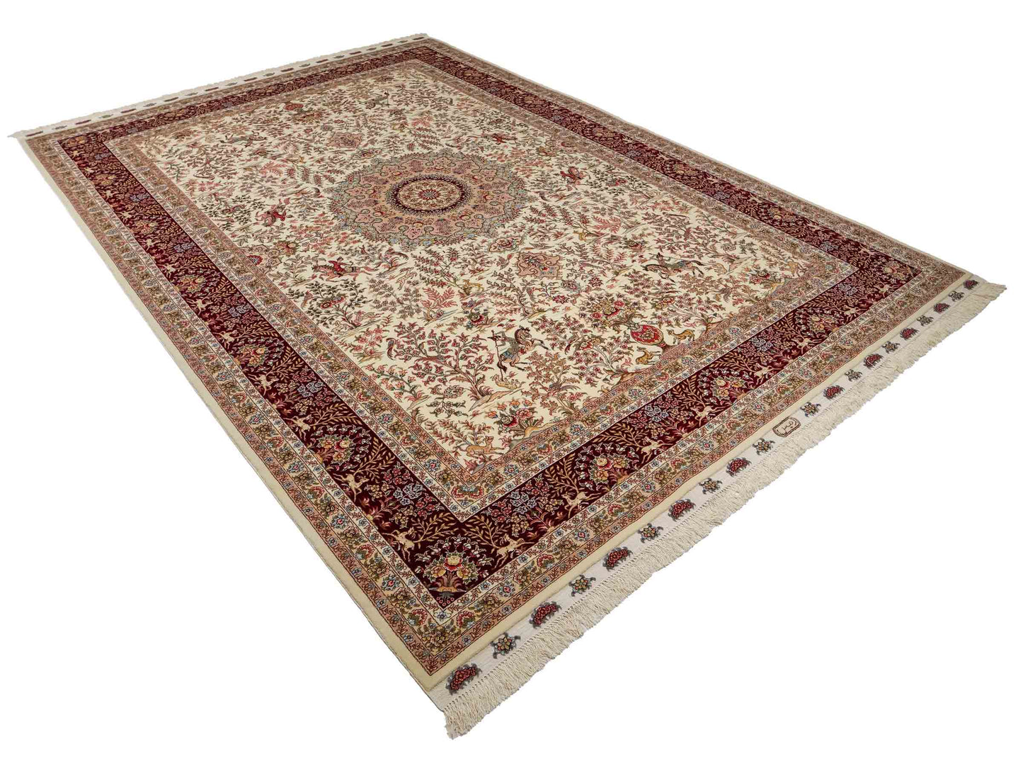 Sehr feiner, handgeknüpfter Khademi Orientteppich mit Täbriz Design aus Wolle mit Seide, creme, weiß, rot. 305x207 cm. Vertrieb druch Jupiter Intl.