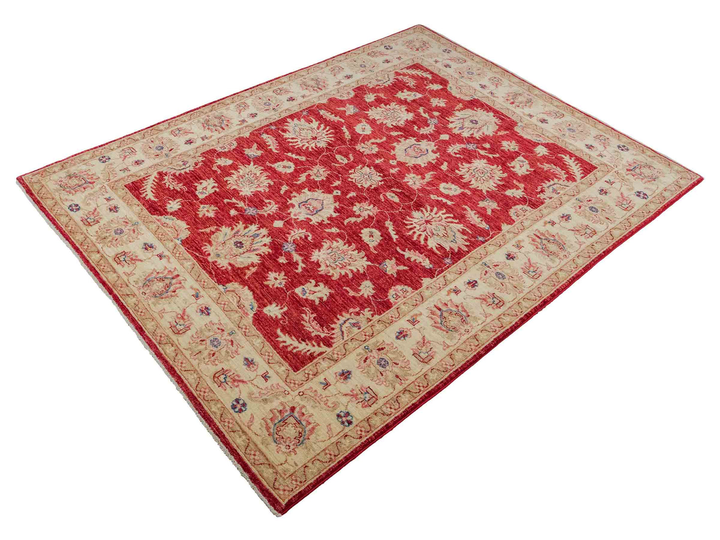 Feiner, handgeknüpfter Ziegler Farahan Chobi Orientteppich aus reiner Wolle mit Allover-Muster von Khademi. Größe: 197 x 154 cm. Farbe: Rot, gold. RB3-1882. Ursprung: Afghanistan. Verkauf durch JUPITER Intl.