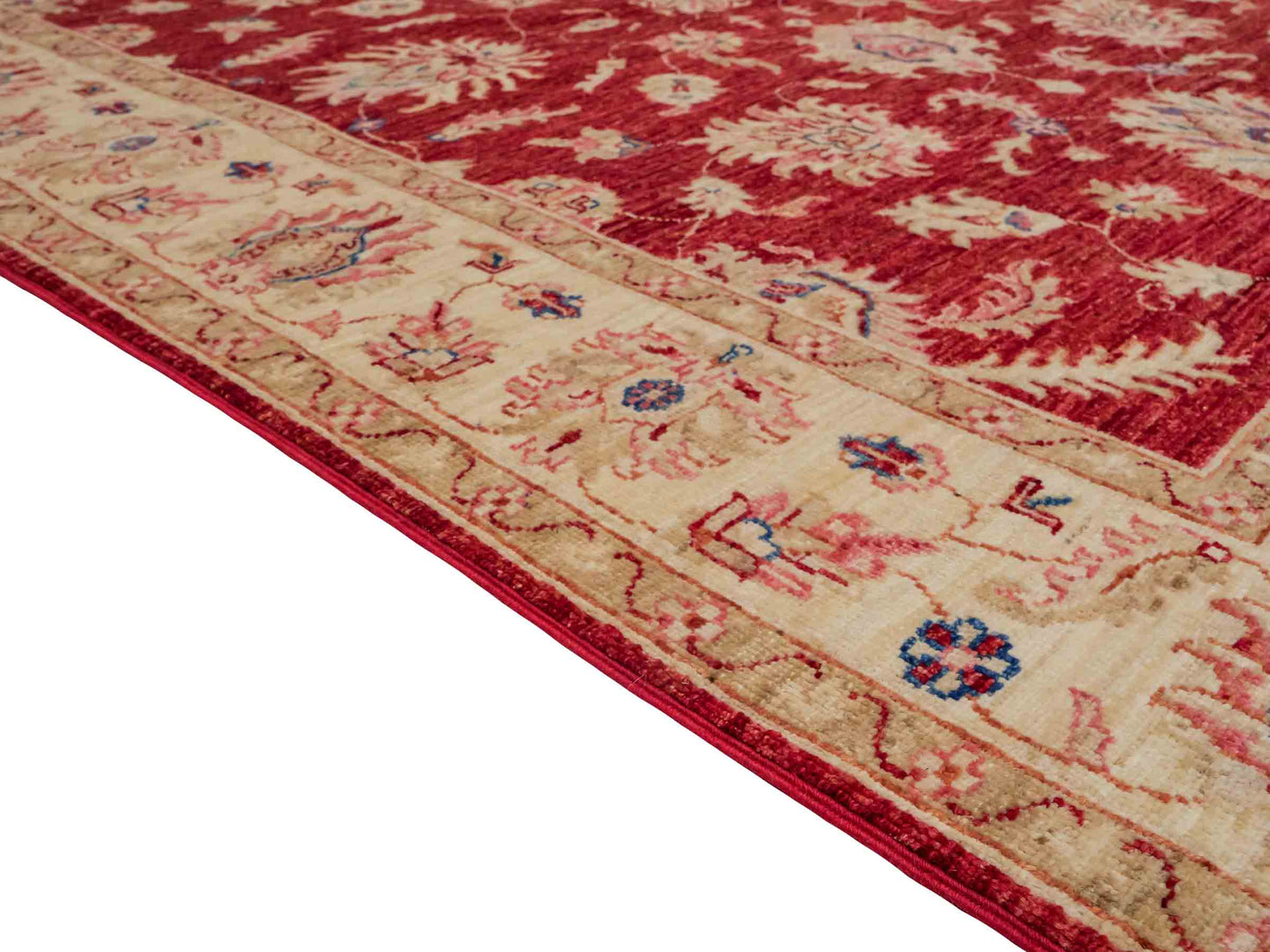 Feiner, handgeknüpfter Ziegler Farahan Chobi Orientteppich aus reiner Wolle mit Allover-Muster von Khademi. Größe: 197 x 154 cm. Farbe: Rot, gold. RB3-1882. Ursprung: Afghanistan. Verkauf durch JUPITER Intl.