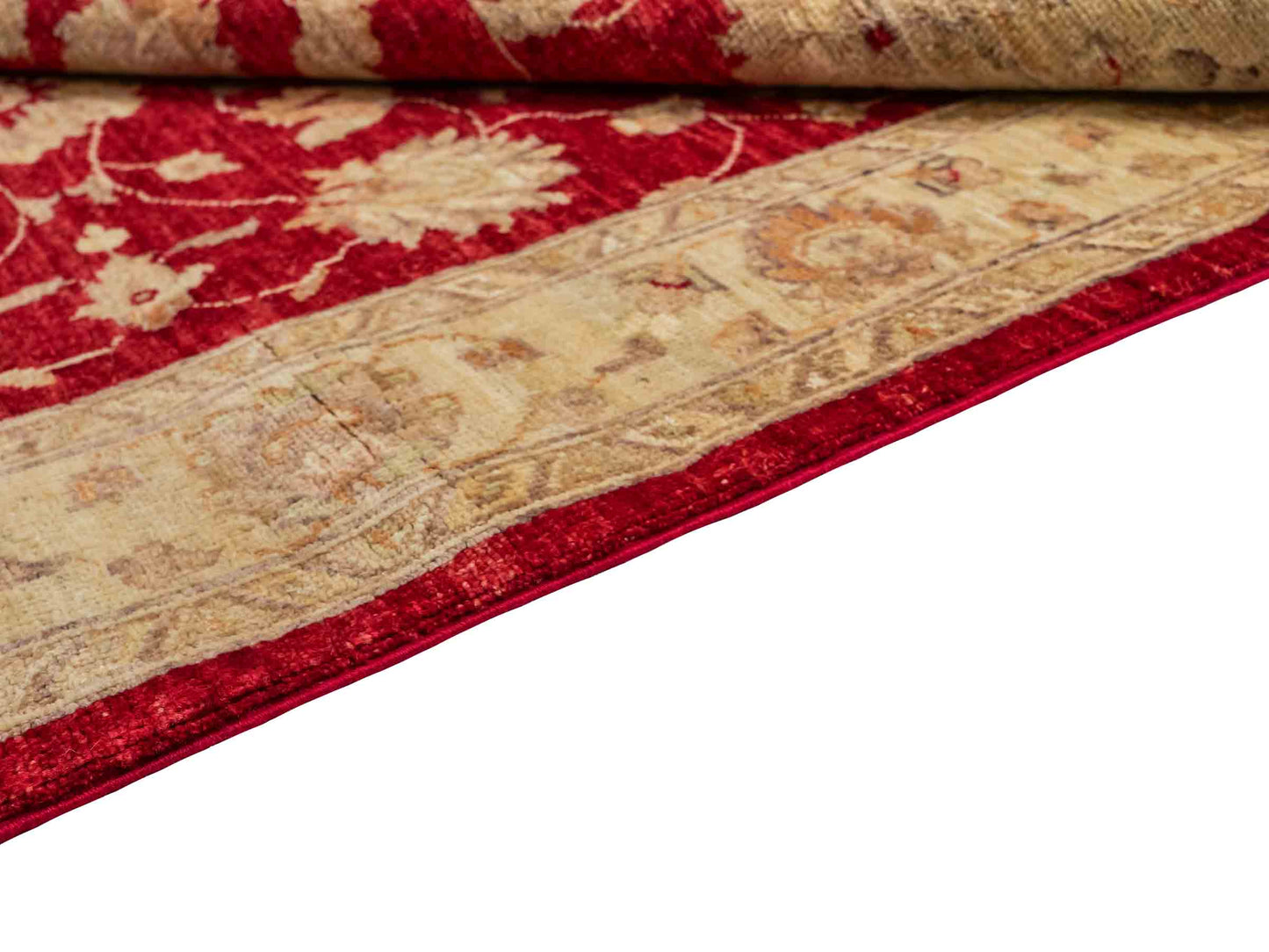 Handgeknüpfter, afghanischer Ziegler Farahan Orientteppich aus Wolle von Khademi. Größe: 191 x 122 cm. Farbe: Rot, beige, gold. Verkauf durch JUPITER Intl.