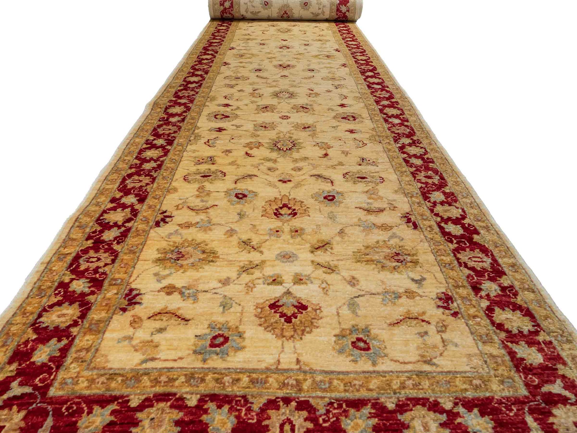 Handgeknüpfter, afghanischer Ziegler Farahan Orientteppich aus Wolle von Khademi. Größe: 588 x 104 cm, Läufer. Farbe: Beige, rot, gold. Verkauf durch JUPITER Intl.