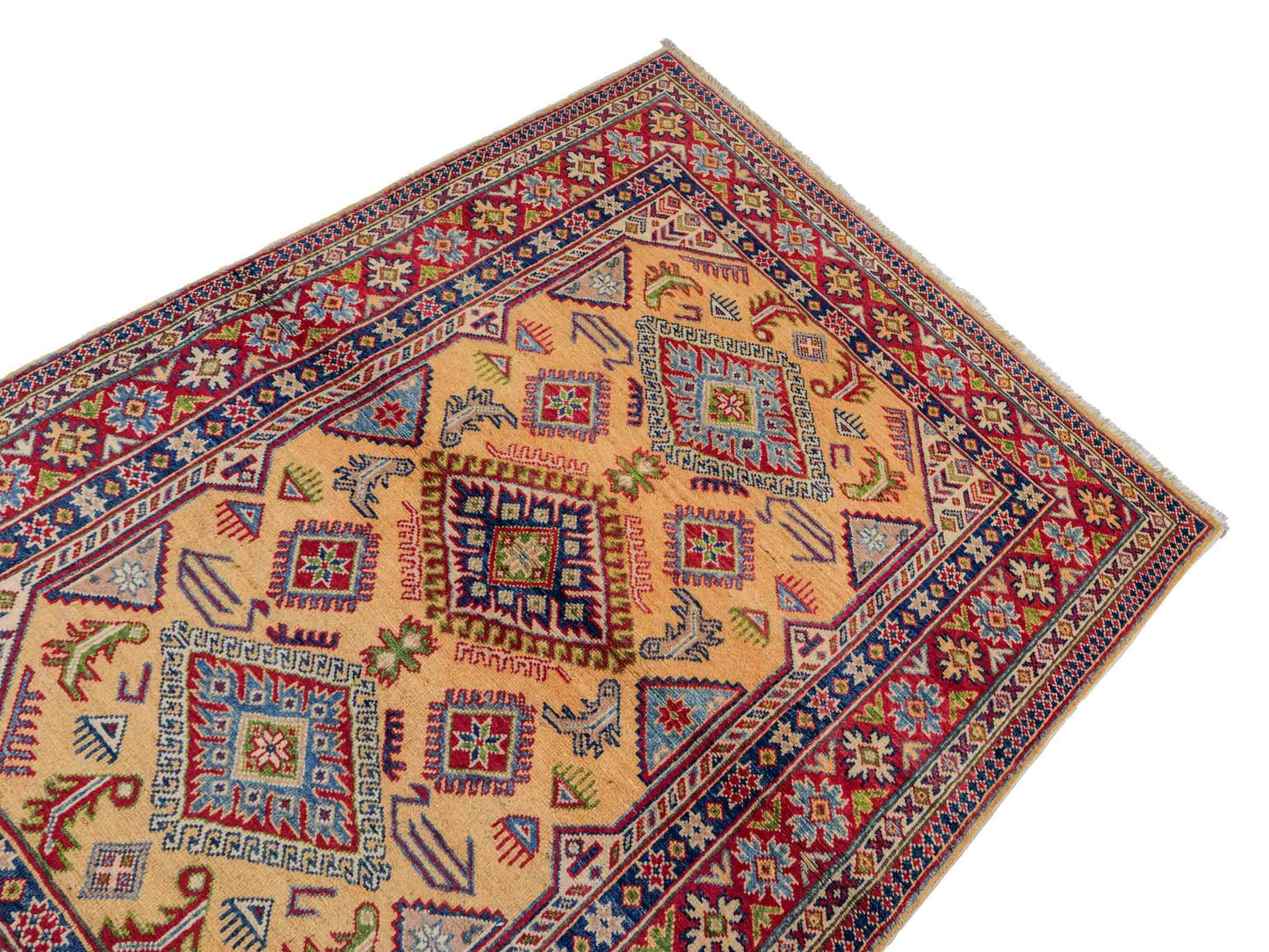 Feiner, handgeknüpfter Ziegler Kazak Chobi Orientteppich aus reiner Wolle mit geometrischem Medaillon-Muster von Khademi. Größe: 178 x 122 cm. Farbe: Gelb, gold, beige. RB3-B2675. Ursprung: Afghanistan. Verkauf durch JUPITER Intl.