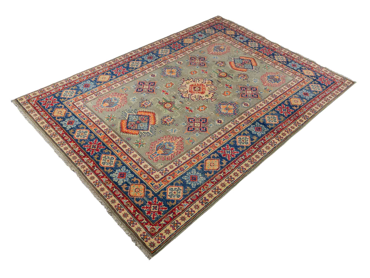 Feiner, handgeknüpfter Ziegler Kazak Chobi Orientteppich aus reiner Wolle mit geometrischem Allover-Muster von Khademi. Größe: 205 x 144 cm. Farbe: Grün. RB3-B1810. Ursprung: Afghanistan. Verkauf durch JUPITER Intl.