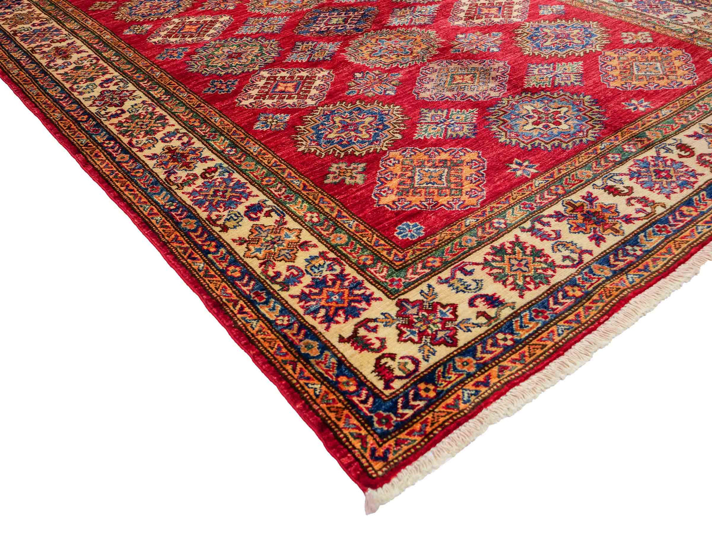 Handgeknüpfter, afghanischer Ziegler Orientteppich aus Wolle von Khademi. Größe: 206 x 148 cm. Farbe: Rot, cremeweiß. Verkauf durch JUPITER Intl.