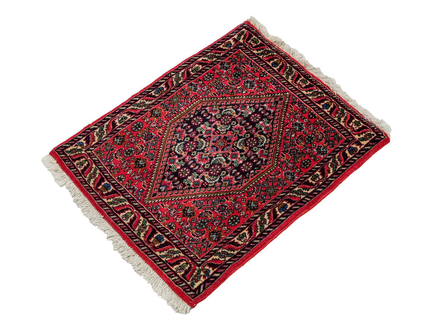 Sehr feiner, handgeknüpfter Bidjar Perserteppich aus Wolle von Khademi. Farben: rot, blau. Größe: 67 x 59 cm. Vertrieb durch JUPITER Intl.