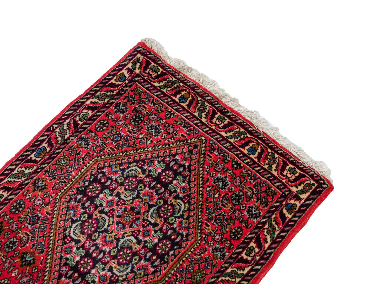 Sehr feiner, handgeknüpfter Bidjar Perserteppich aus Wolle von Khademi. Farben: rot, blau. Größe: 67 x 59 cm. Vertrieb durch JUPITER Intl.