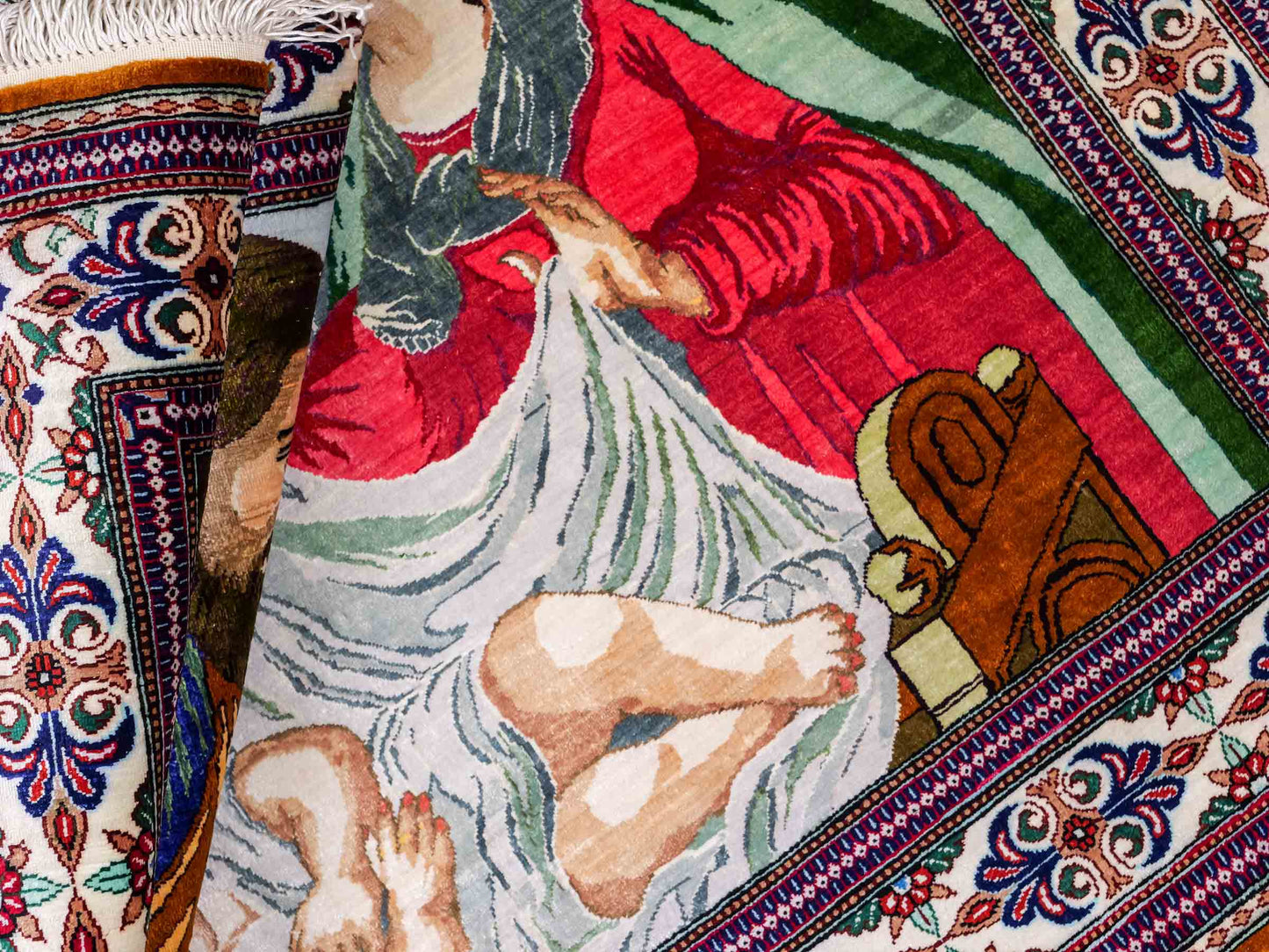 Sehr feiner, handgeknüpfter Khademi Ghom Perserteppich aus Seide, creme. 118x83 cm. Vertrieb durch Jupiter Intl.