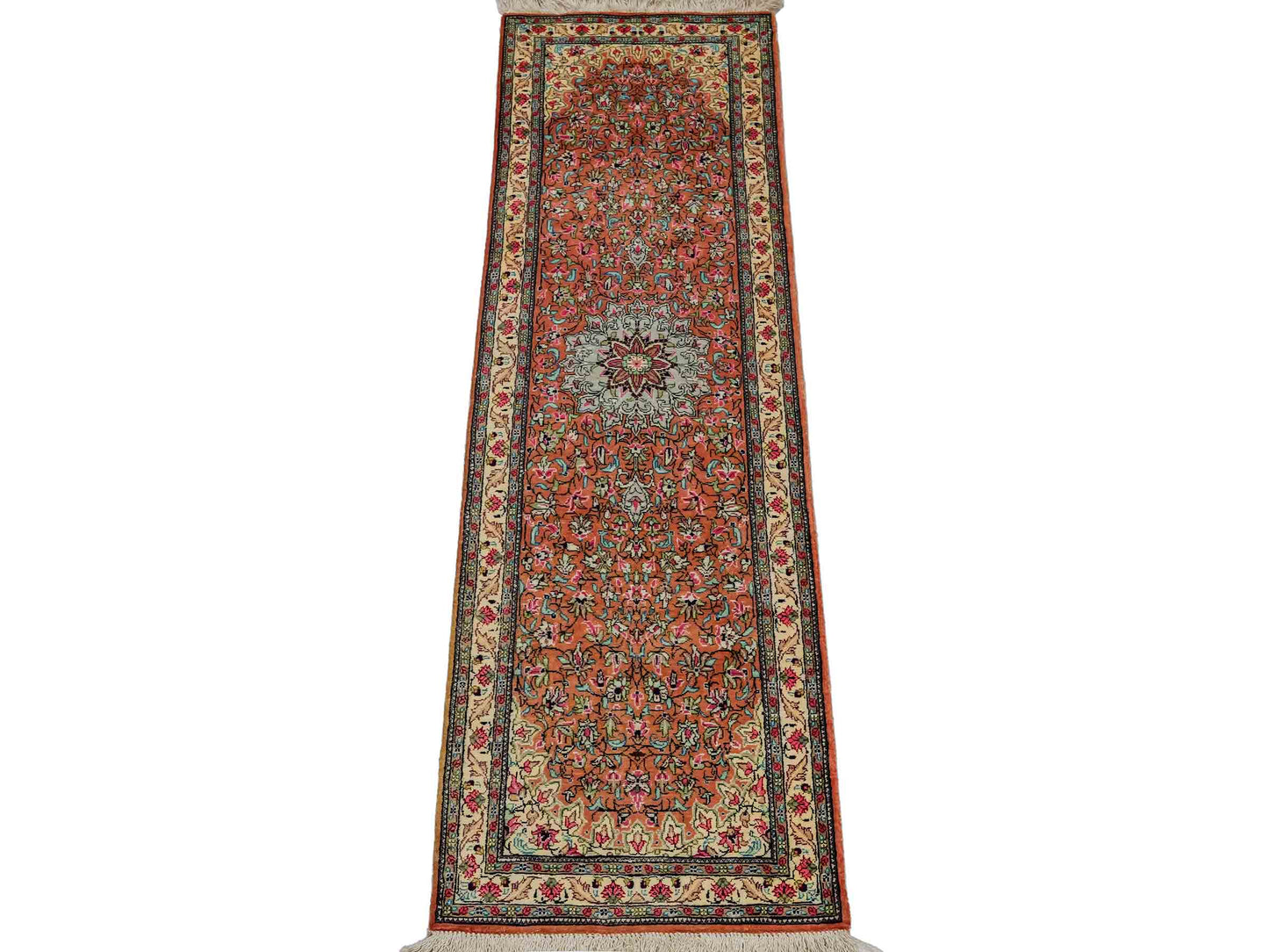 Sehr feiner, handgeknüpfter Ghom Perserteppich von Khademi aus Seide, orange. 124x39 cm. Verkauf durch Jupiter Intl.