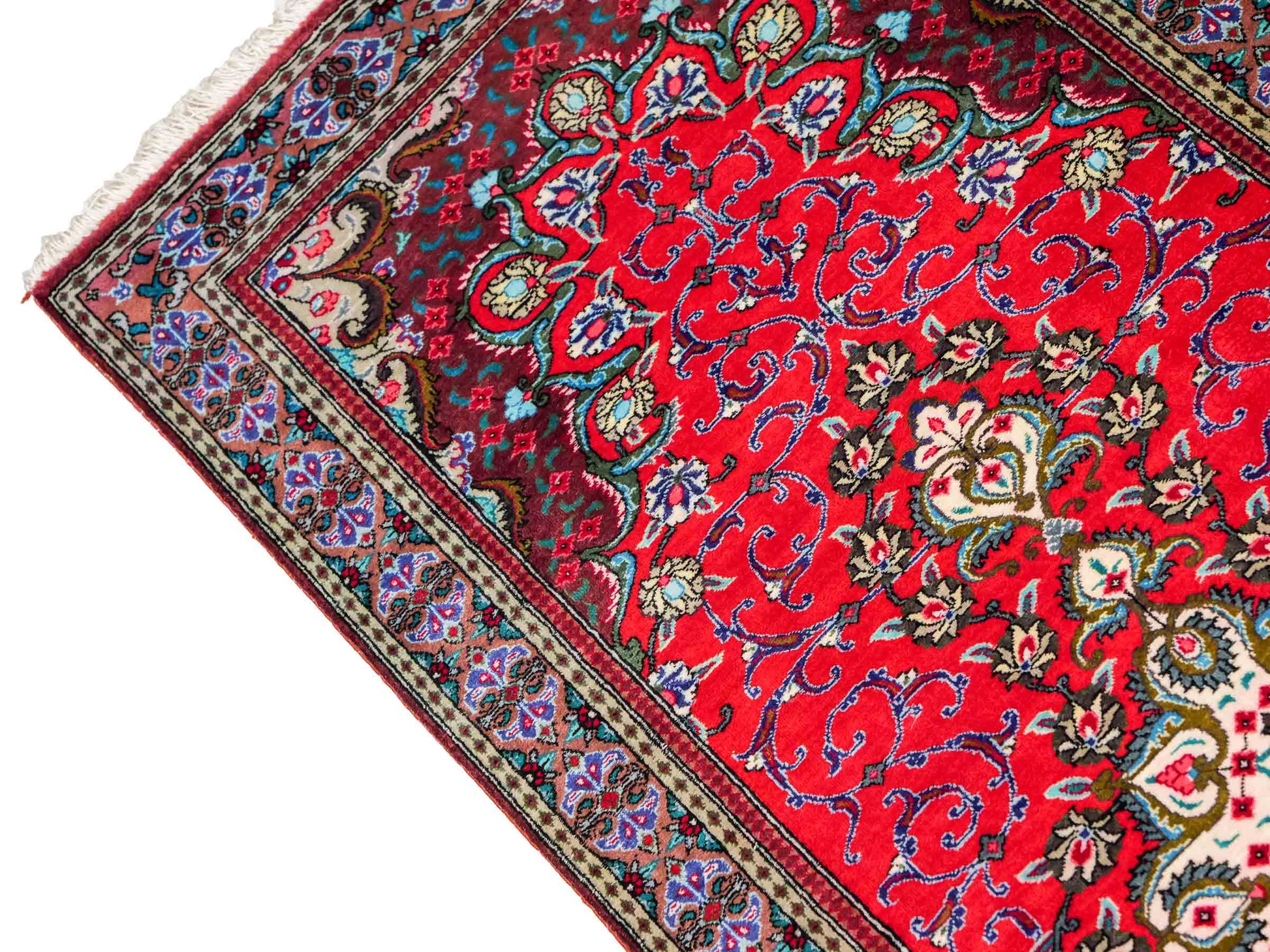 Sehr feiner, handgeknüpfter Ghom Perserteppich aus Seide von Khademi, rot. 148x44 cm. Verkauf durch Jupiter Intl.