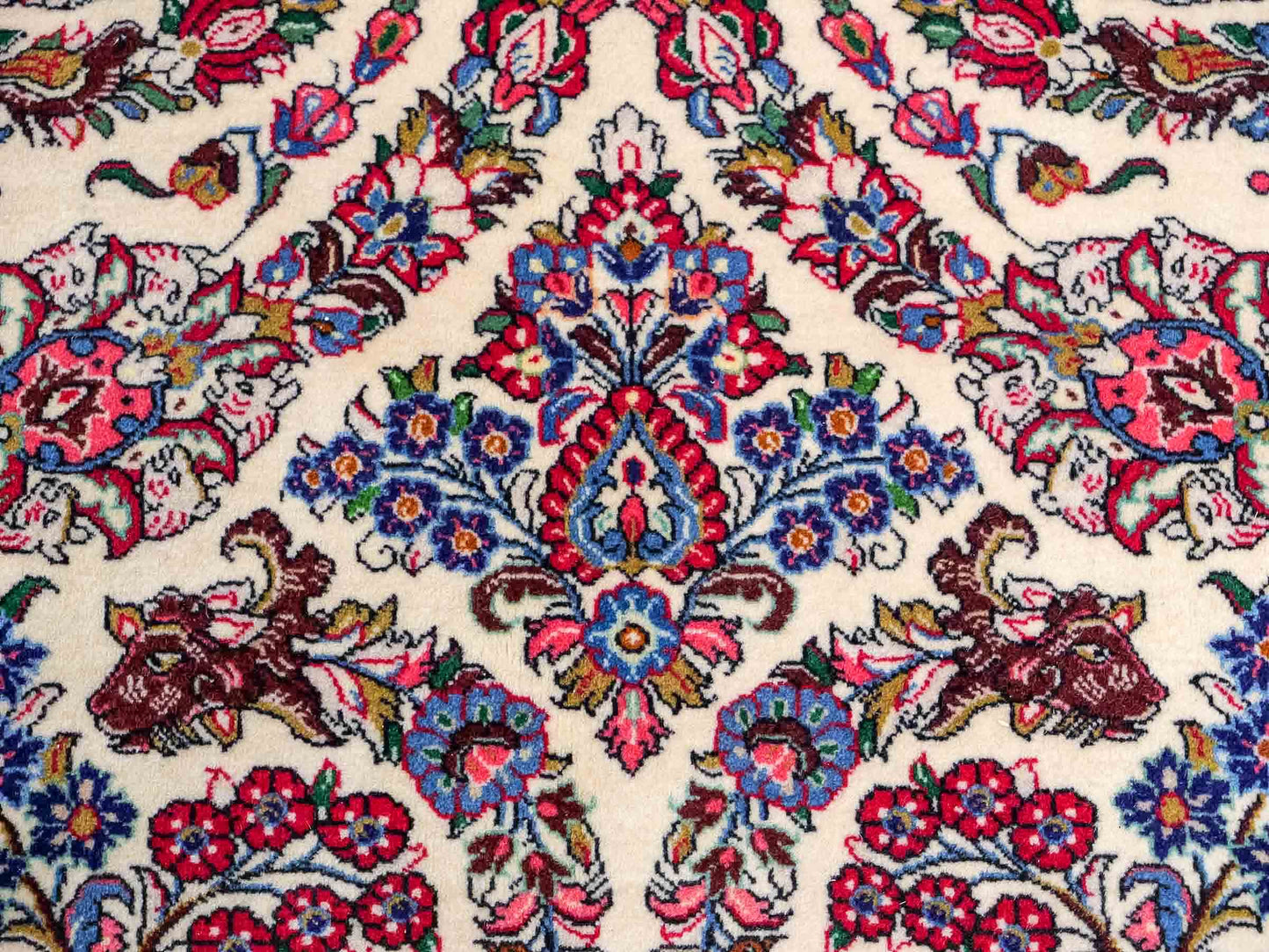 Feiner, handgeknüpfter Ilam Perserteppich aus Wolle von Khademi, creme, beige. 203x130 cm. Verkauf durch Jupiter Intl.