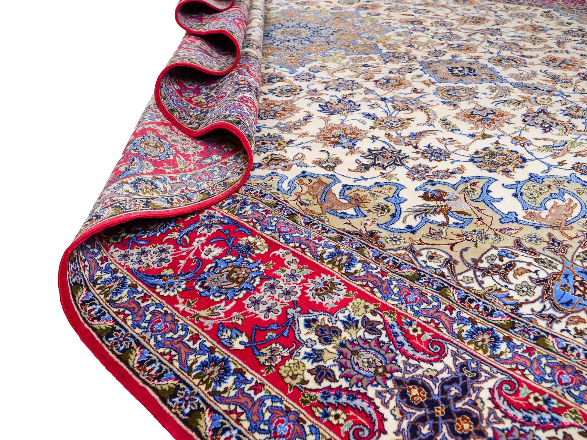 Sehr feiner, handgeknüpfter Isfahan Perserteppich aus Wolle und Seide mit Seidenkette von Khademi. Größe: 365 x 258 cm. Farbe: Weiß, creme, rot, blau. Verkauf durch JUPITER Intl.