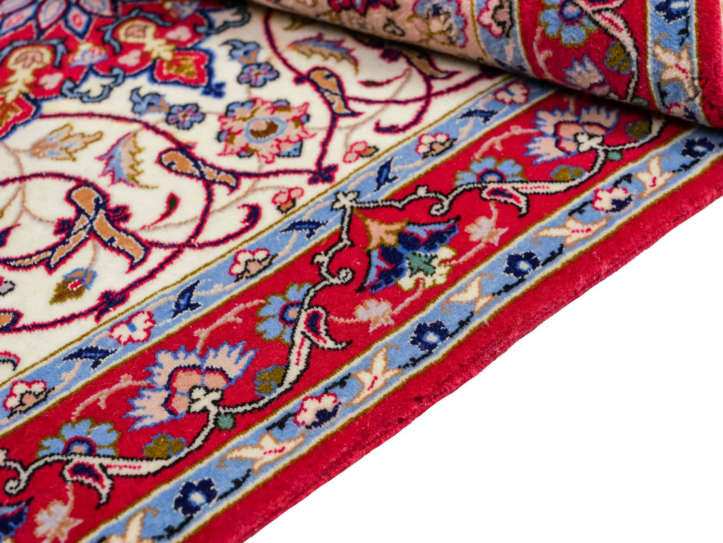 Sehr feiner, handgeknüpfter Isfahan Perserteppich aus Wolle mit Seide von Khademi. Farbe: Cremeweiß, rot. Größe: 100 x 65 cm. Vertrieb durch JUPITER Intl.