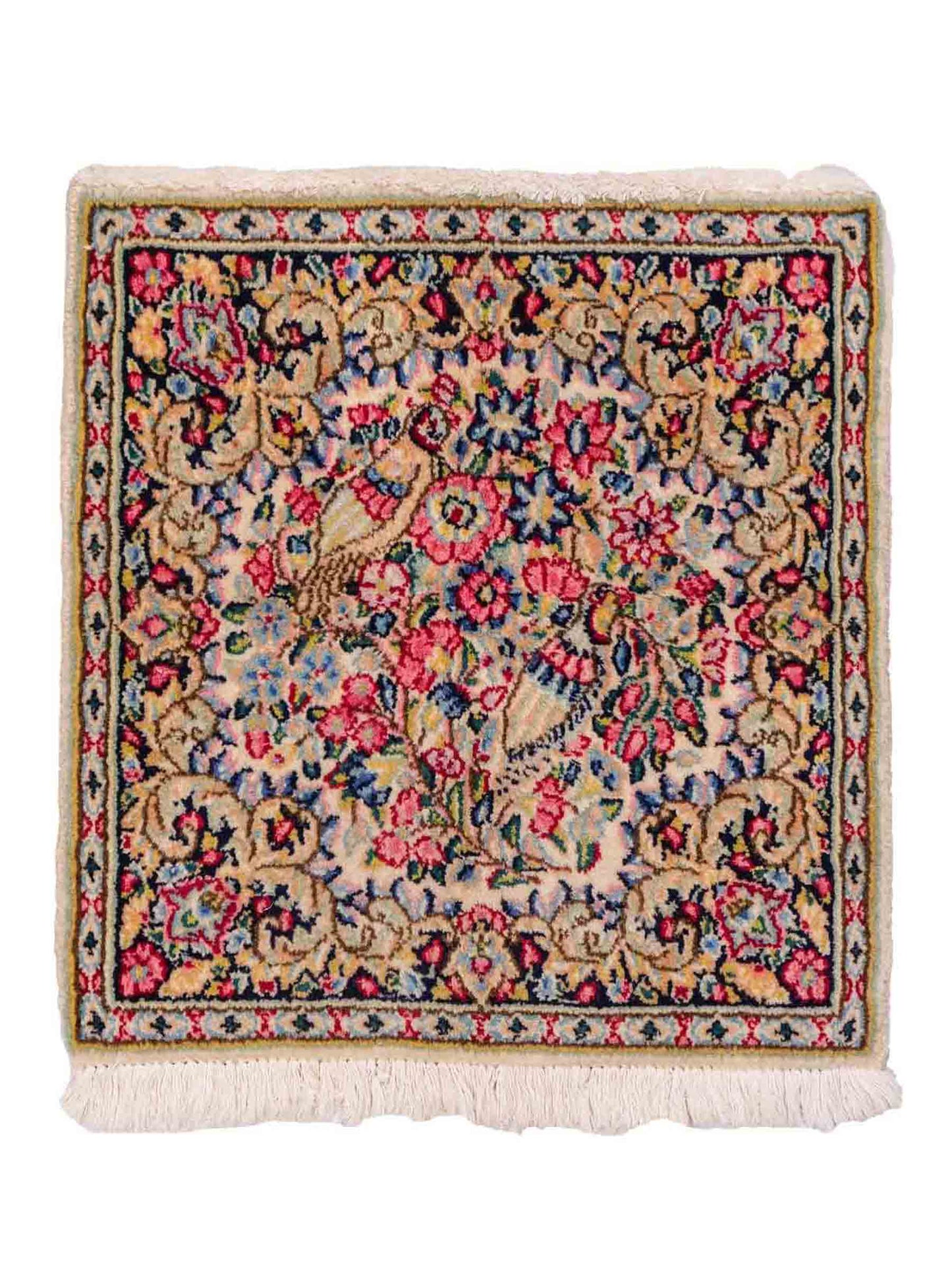 Feiner, handgeknüpfter Kerman Perserteppich aus Wolle von Khademi, creme, beige. 0,54 x 0,53 m. Vertrieb durch JUPITER Intl.