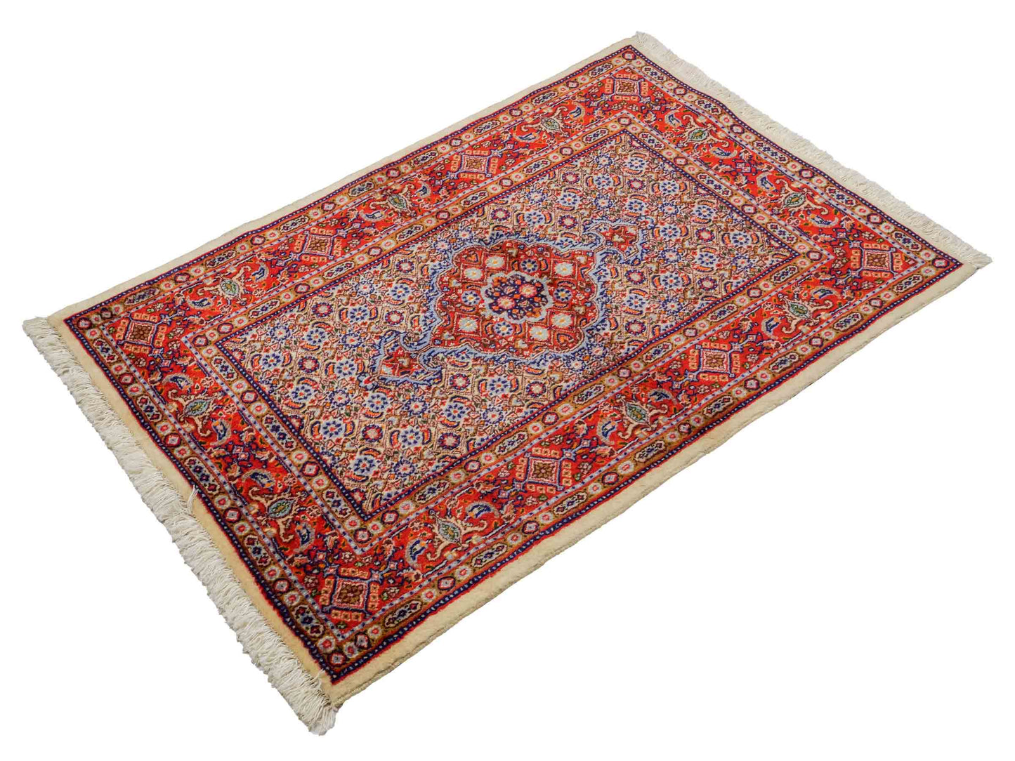 Feiner, handgeknüpfter Moud Perserteppich aus reiner Wolle mit Medaillon von Khademi. Größe: 121 x 81 cm. Farbe: Rot, creme. RB3-12. Ursprung: Iran / Persien. Verkauf durch JUPITER Intl.