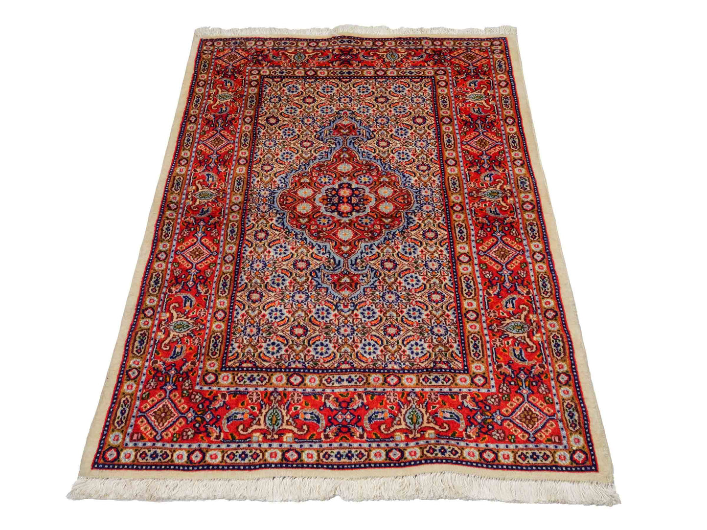 Feiner, handgeknüpfter Moud Perserteppich aus reiner Wolle mit Medaillon von Khademi. Größe: 121 x 81 cm. Farbe: Rot, creme. RB3-12. Ursprung: Iran / Persien. Verkauf durch JUPITER Intl.