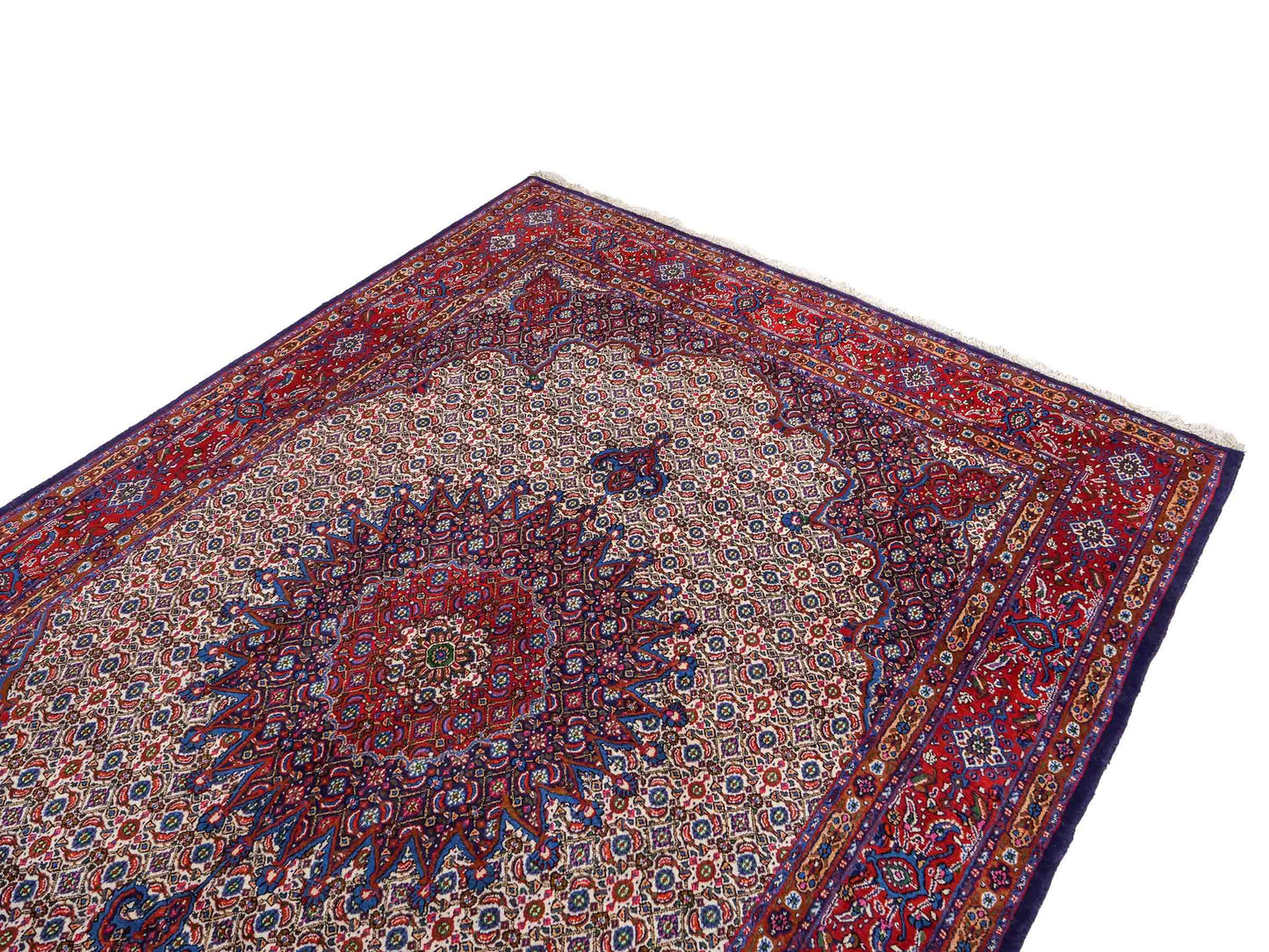 Feiner, hangeknüpfter Moud Perserteppich aus Wolle von Khademi. Größe: 284 x 198 cm. Farbe: Rot, blau, creme. Verkauf durch JUPITER Intl.