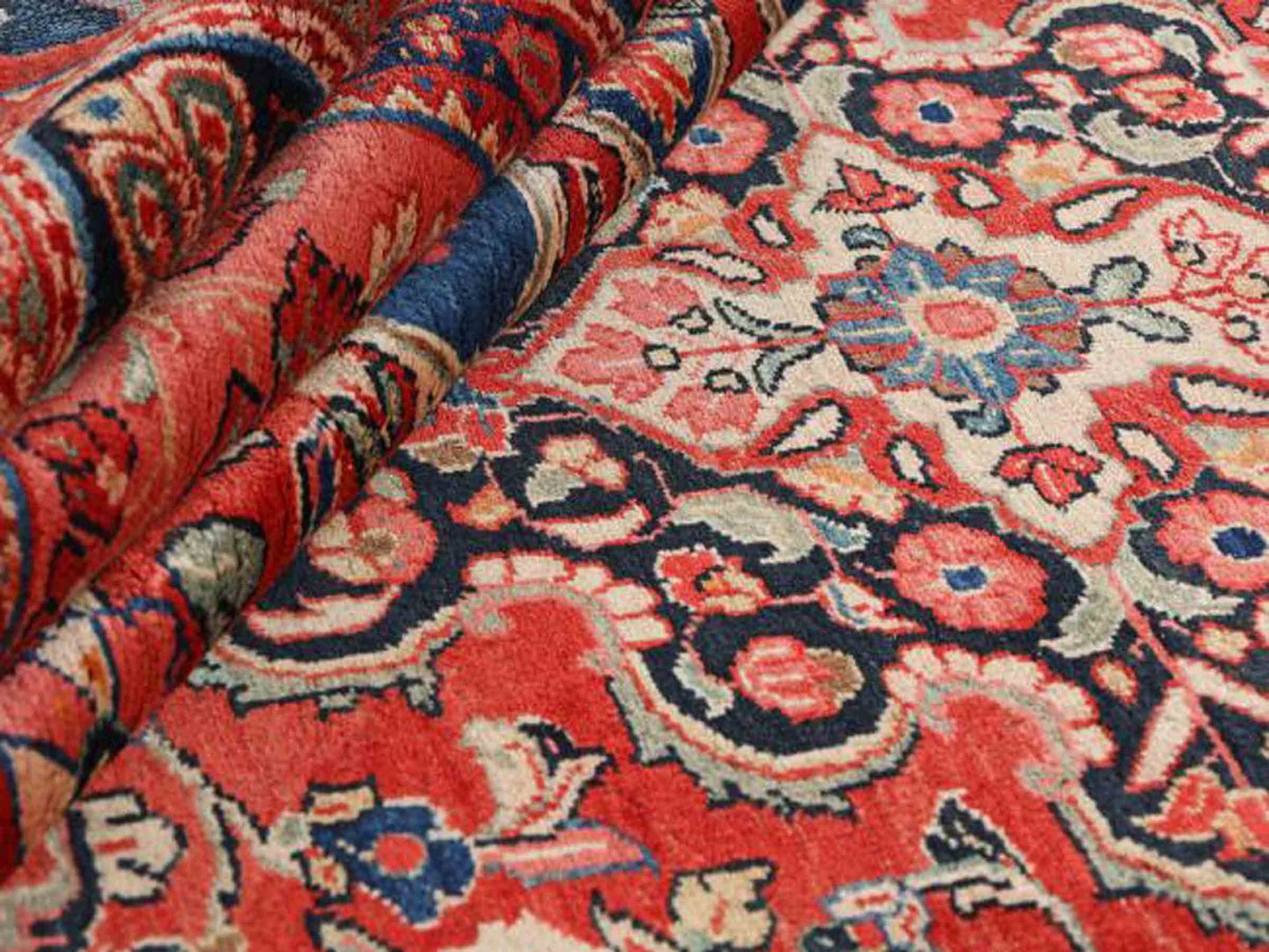 Handgeknüpfter Sarough Mahal Perserteppich aus Wolle von Khademi, rot, blau. 368x280 cm. Verkauf durch Jupiter Intl.