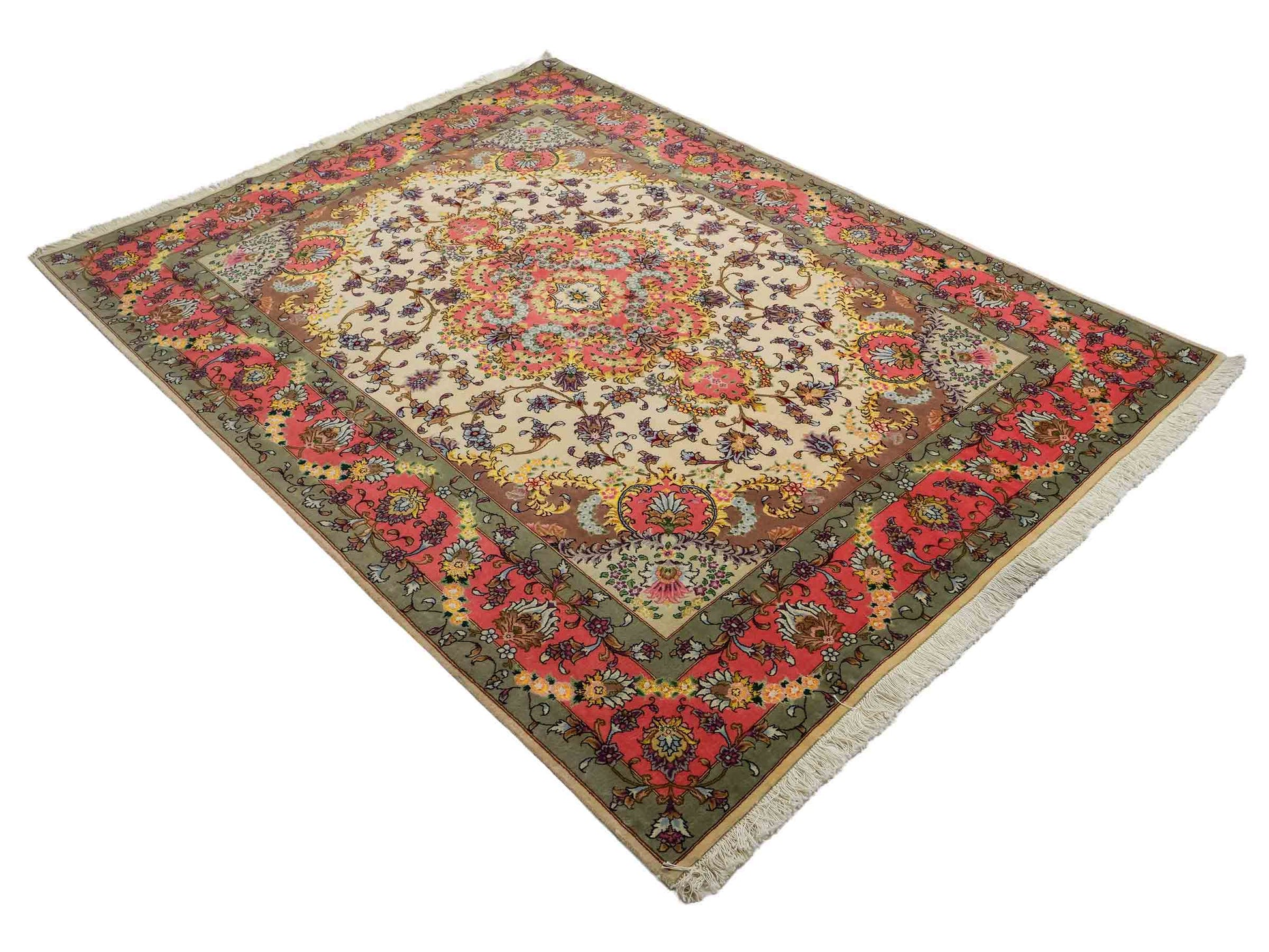 Sehr feiner, handgeknüpfter Khademi Täbriz Perserteppich aus Wolle mit Seide, creme, pink. 202x156 cm. Verkauf durch Jupiter Intl.