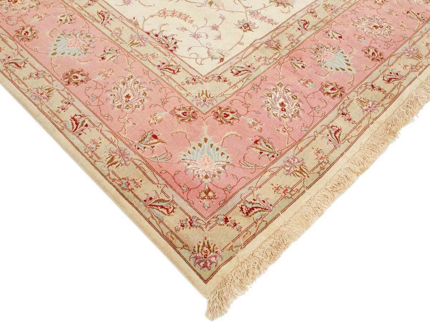 Sehr feiner, handgeknüpfter Täbriz Perserteppich aus Wolle mit Seide von Khademi, creme, rosa. 400x289 cm. Verkauf durch Jupiter Intl.