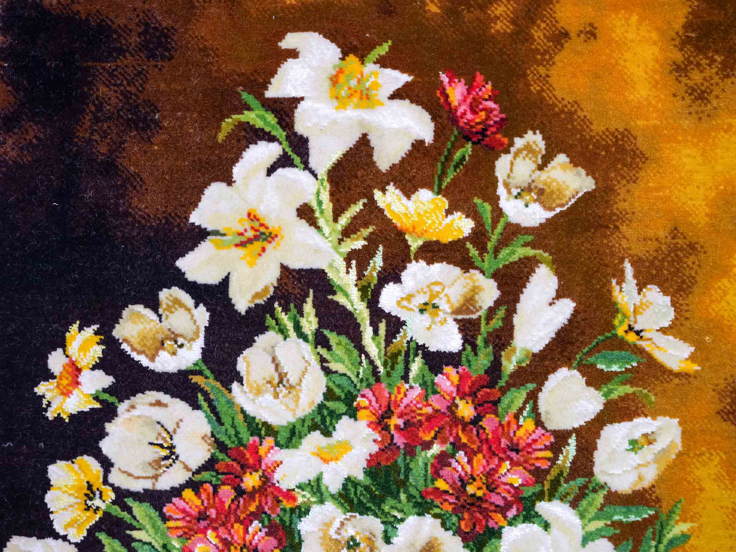 Sehr feiner, handgeknüpfter Täbriz Art 50 Raj Perserteppich aus Wolle mit Seide von Khademi. Farbe: Bunt. Größe: 69 x 40 cm. Vertrieb durch JUPITER Intl.