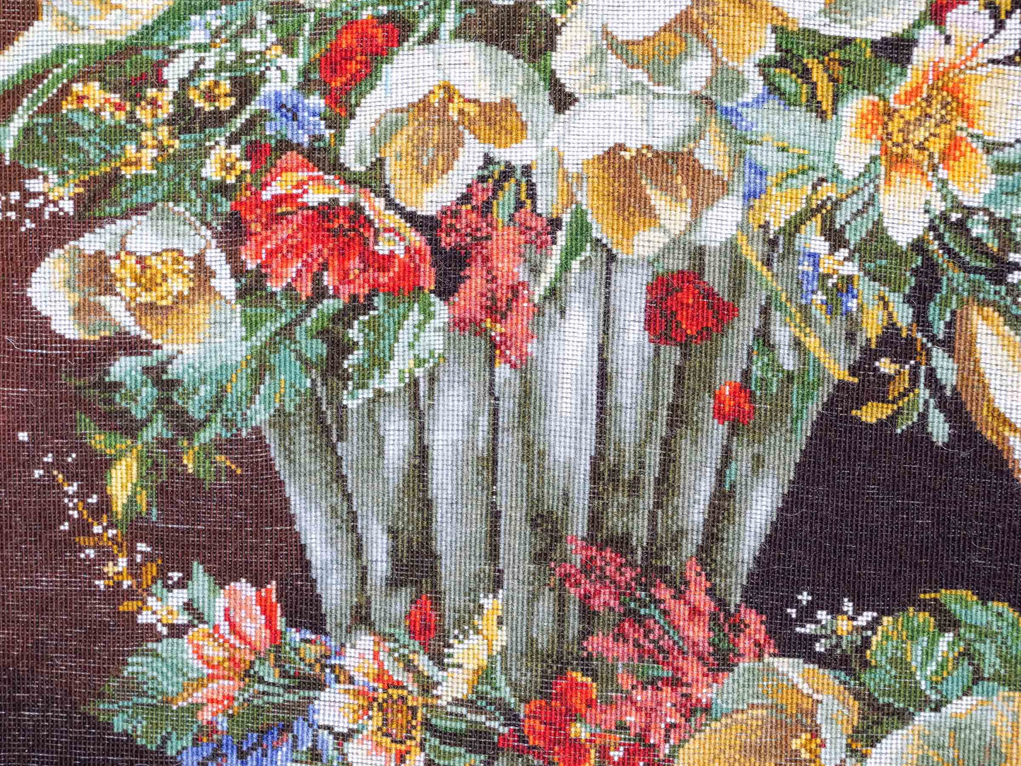 Sehr feiner, handgeknüpfter Täbriz Art 50 Raj Perserteppich aus Wolle mit Seide von Khademi. Farbe: Bunt. Größe: 72 x 43 cm. Vertrieb durch JUPITER Intl.