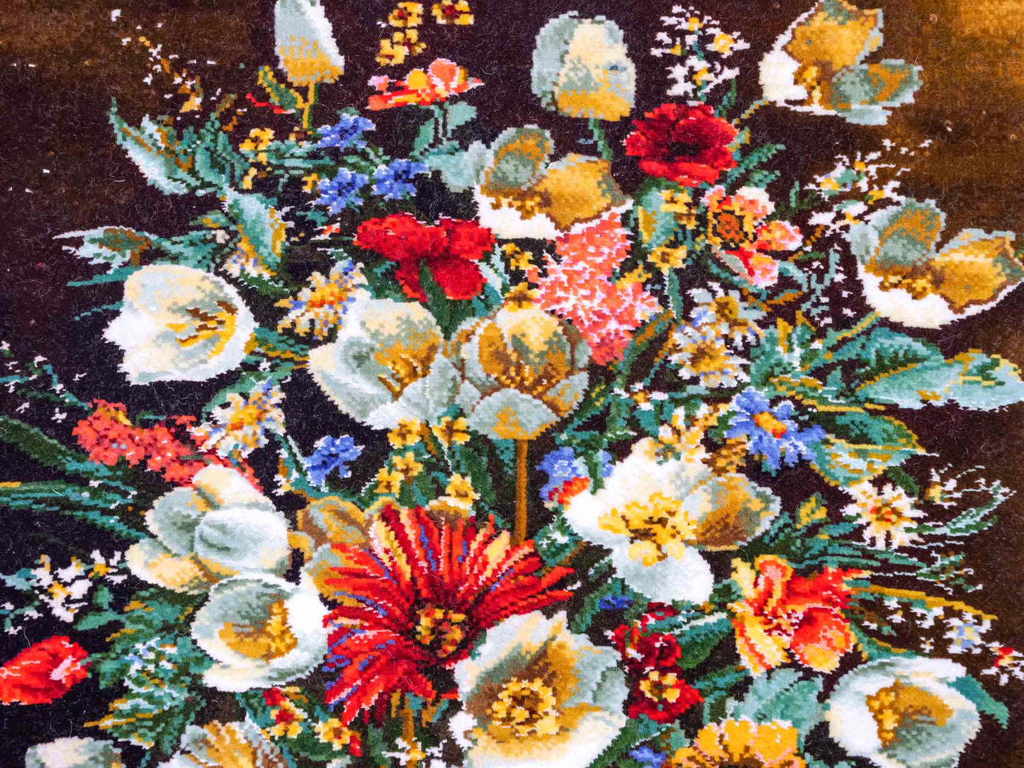 Sehr feiner, handgeknüpfter Täbriz Art 50 Raj Perserteppich aus Wolle mit Seide von Khademi. Farbe: Bunt. Größe: 72 x 43 cm. Vertrieb durch JUPITER Intl.