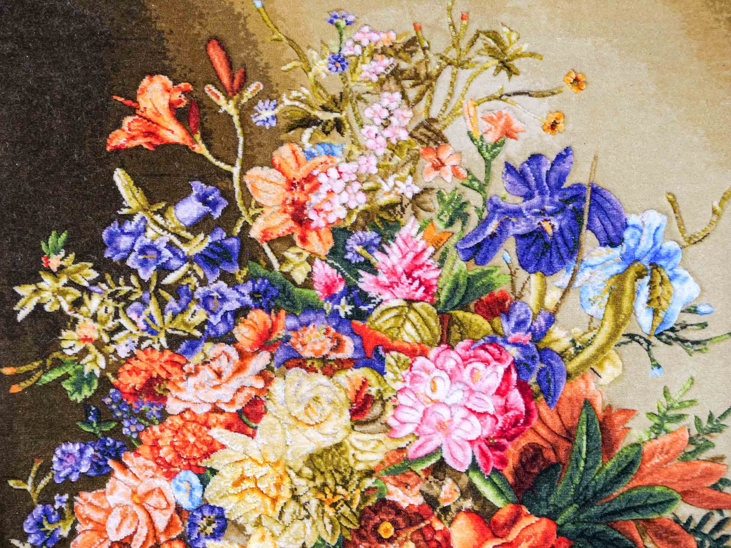 Sehr feiner, handgeknüpfter Täbriz Art 50 Raj Perserteppich aus Wolle mit Seide von Khademi. Farbe: Bunt. Größe: 84 x 61 cm. Vertrieb durch JUPITER Intl.