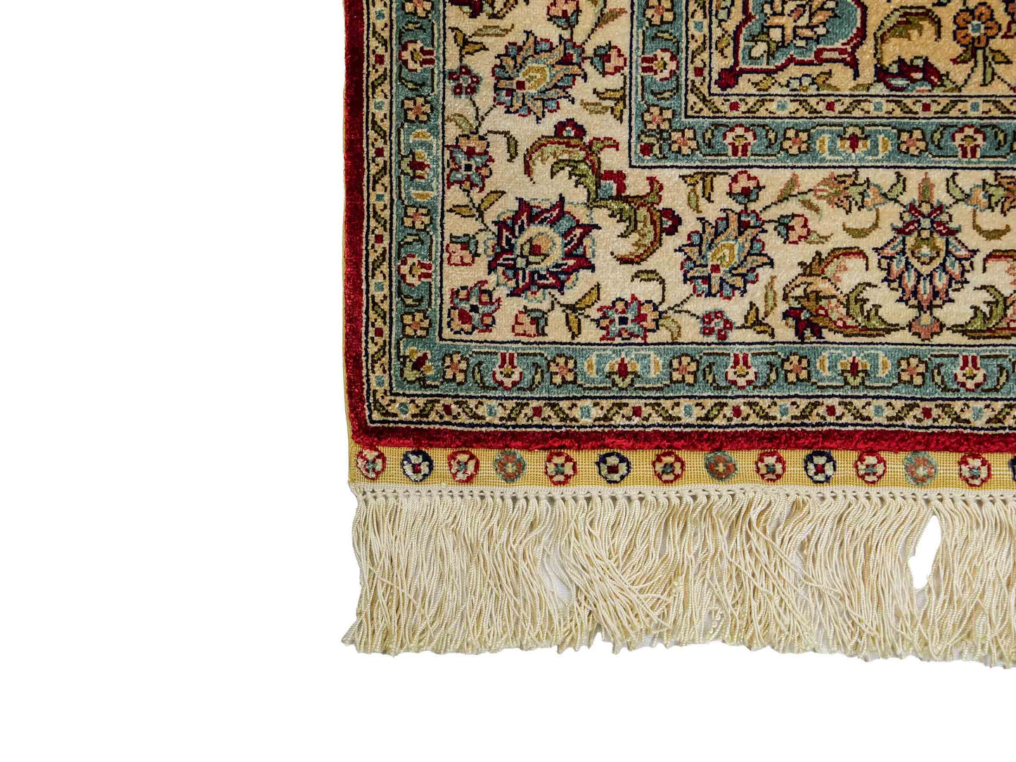 Sehr feiner, handgeknüpfter Khademi Orientteppich mit Ghom Design aus reiner Seide, rot, creme. 124x78 cm. Vertrieb durch Jupiter Intl.