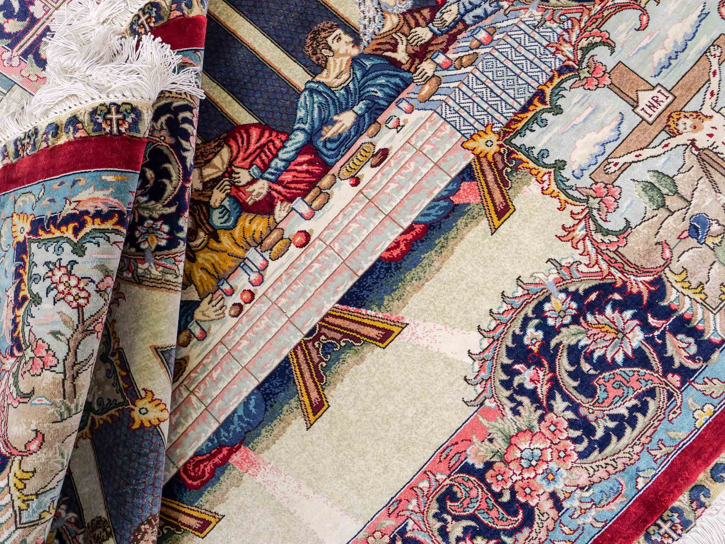 Sehr feiner, handgeknüpfter Khademi Ghom Orientteppich aus Seide, multicolor. 125x94 cm. Vertrieb durch Jupiter Intl.