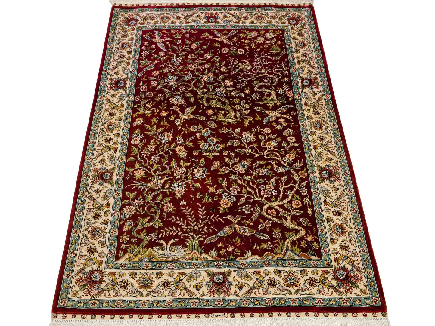 Sehr feiner, handgeknüpfter Khademi Ghom Orientteppich aus Seide, rot, creme. 139x94 cm. Vertrieb durch Jupiter Intl.