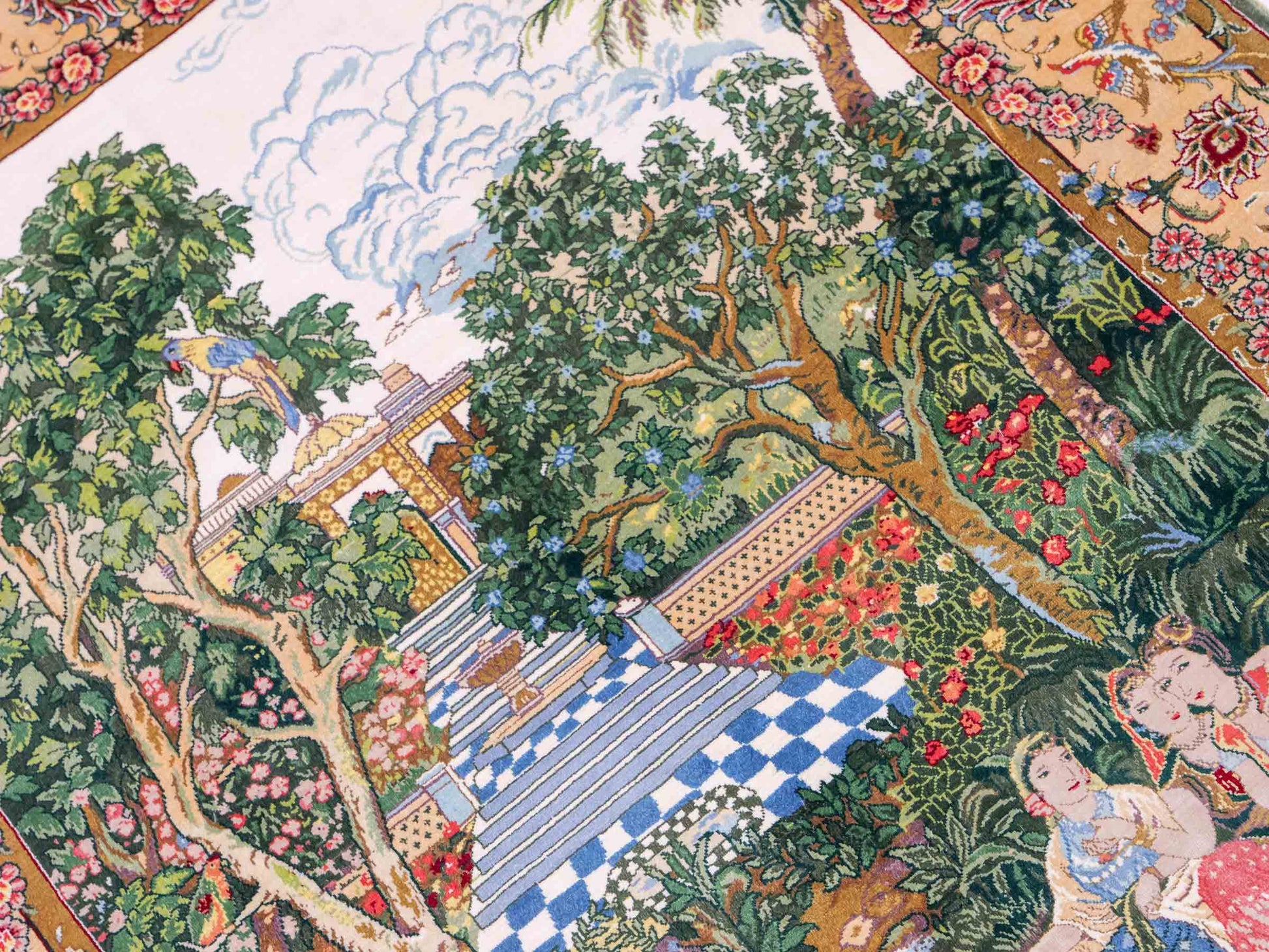 Sehr feiner, handgeknüpfter Khademi Orientteppich mit Ghom Design aus reiner Seide, grün, multicolor. 140x95 cm. Vertrieb durch Jupiter Intl.