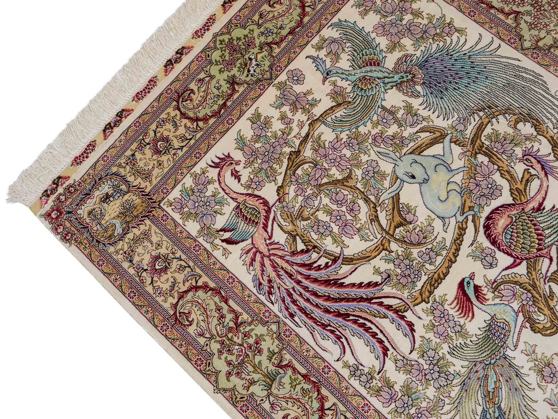 Sehr feiner, handgeknüpfter Khademi Orientteppich mit Ghom Design aus Seide, creme, weiß. 143x94 cm. Vertrieb durch Jupiter Intl.