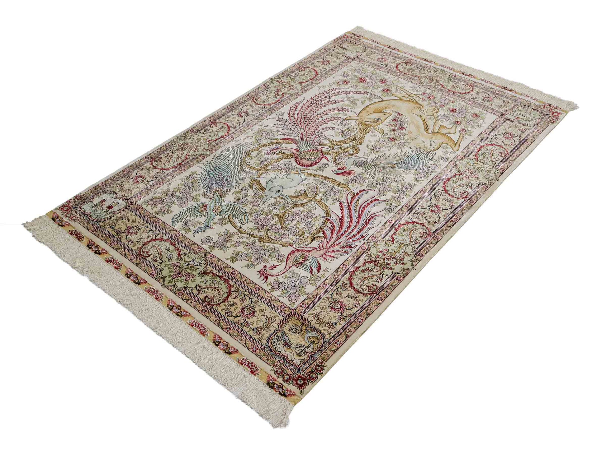 Sehr feiner, handgeknüpfter Khademi Orientteppich mit Ghom Design aus Seide, creme, weiß. 143x94 cm. Vertrieb durch Jupiter Intl.