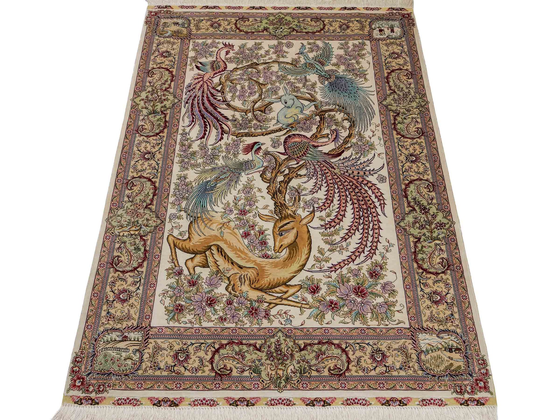 Sehr feiner, handgeknüpfter Khademi Orientteppich mit Ghom Design aus Seide, creme, weiß. 143x94 cm. Vertrieb durch Jupiter Intl.