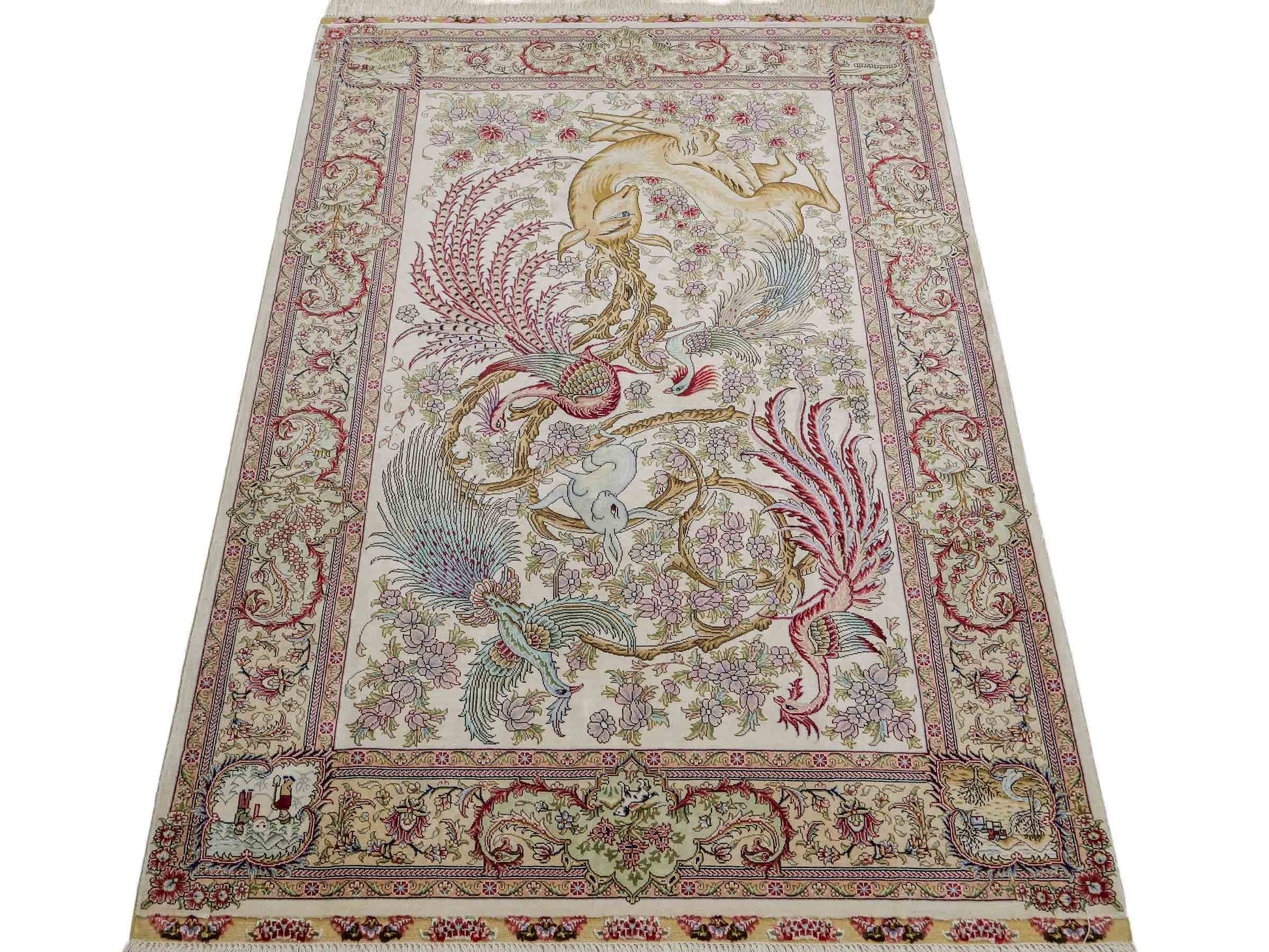 Sehr feiner, handgeknüpfter Khademi Orientteppich mit Ghom Design aus Seide, creme, weiß. 143x94 cm. Vertrieb durch Jupiter Intl.