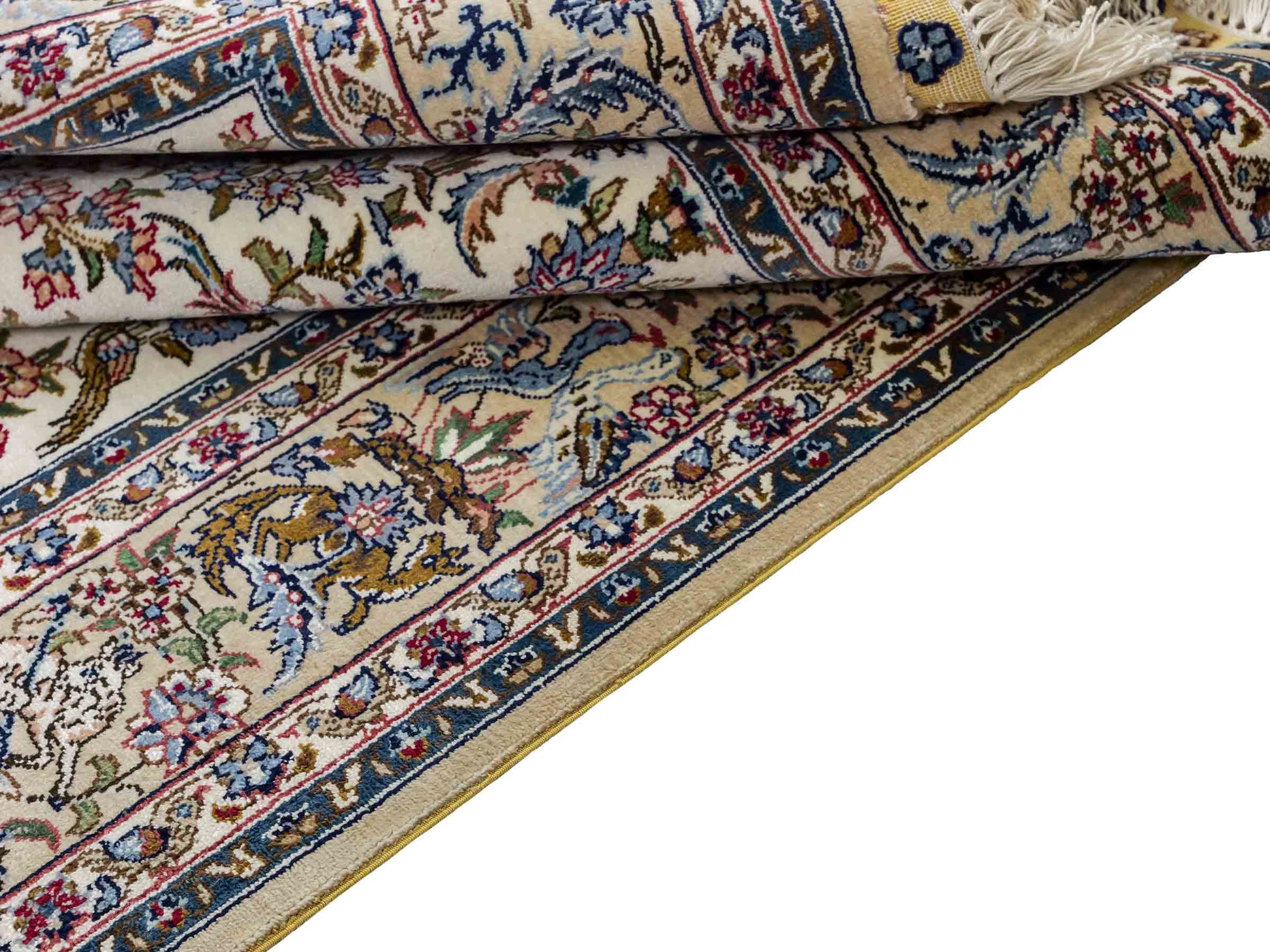 Sehr feiner, handgeknüpfter Khademi Ghom Orientteppich aus Seide, weiß, blau. 154x94 cm. Vertrieb durch Jupiter Intl.