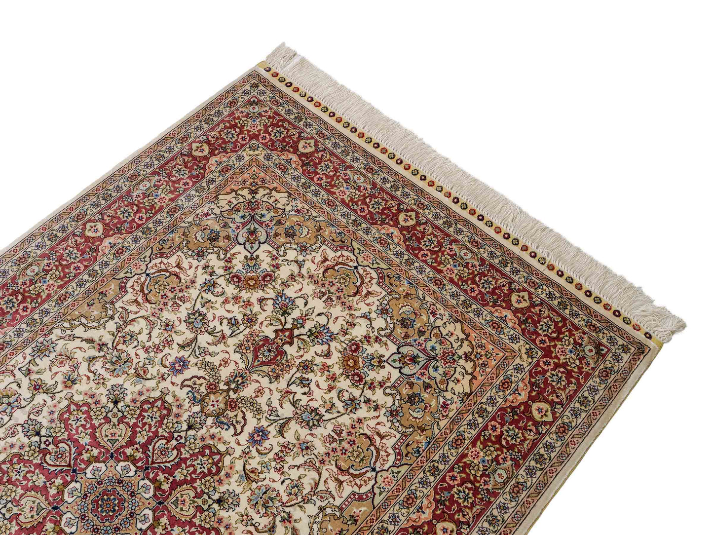 Sehr feiner, handgeknüpfter Khademi Ghom Orientteppich aus Seide, creme, rosa. 154x95 cm. Vertrieb durch Jupiter Intl.