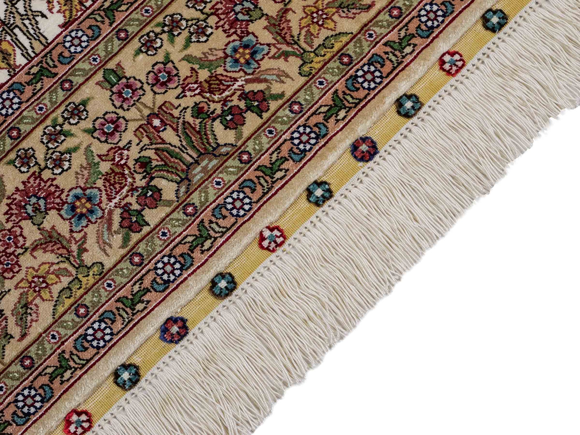 Sehr feiner, handgeknüpfter Khademi Orientteppich mit Ghom Design aus reiner Seide, creme, weiß, beige. 156x94 cm. Vertrieb durch Jupiter Intl.