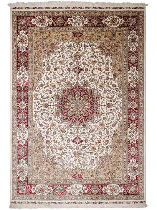 Sehr feiner, handgeknüpfter Khademi Orientteppich mit Ghom Design aus reiner Seide, creme, weiß, rot. 247x173 cm. Vertrieb durch Jupiter Intl.