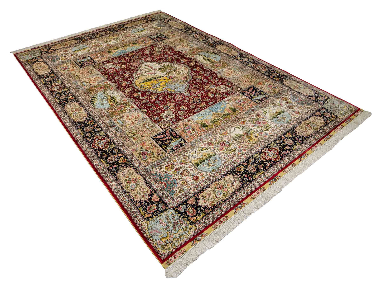 Sehr feiner, handgeknüpfter Khademi Orientteppich mit Ghom Design aus reiner Seide, rot, blau, creme, multicolor. 278x189 cm. Vertrieb durch Jupiter Intl.