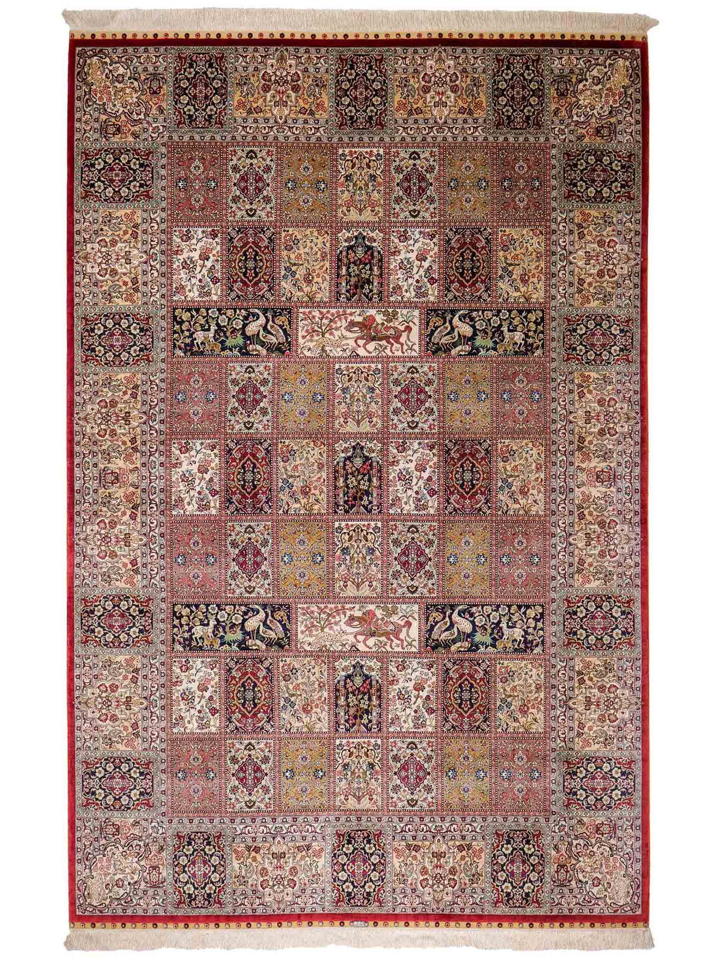 Sehr feiner, handgeknüpfter Khademi Orientteppich mit Ghom Design aus reiner Seide, rot, creme, blau, multicolor. 283x185 cm. Vertrieb durch Jupiter Intl.
