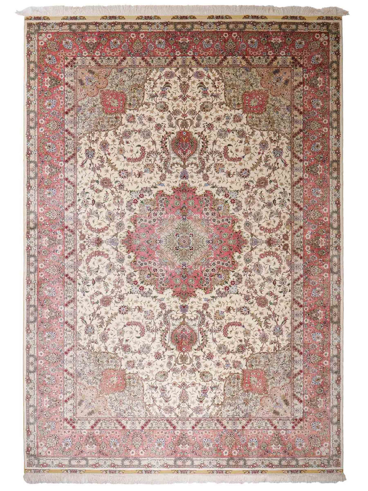 Sehr feiner, handgeknüpfter Khademi Orientteppich mit Ghom Design aus reiner Seide, creme, weiß, rosa. 301x206 cm. Vertrieb durch Jupiter Intl.