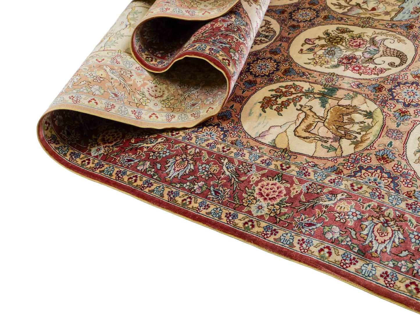 Sehr feiner, handgeknüpfter Khademi Läufer Orientteppich mit Ghom Design aus reiner Seide, multicolor. 363x78 cm. Vertrieb durch Jupiter Intl.