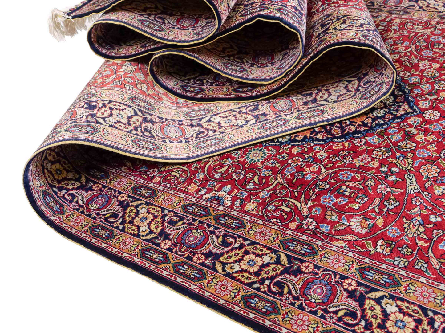 Sehr feiner, handgeknüpfter Khademi Orientteppich Läufer mit Ghom Deisgn aus reiner Seide, rot, blau. 370x79 cm. Vertrieb durch Jupiter Intl.
