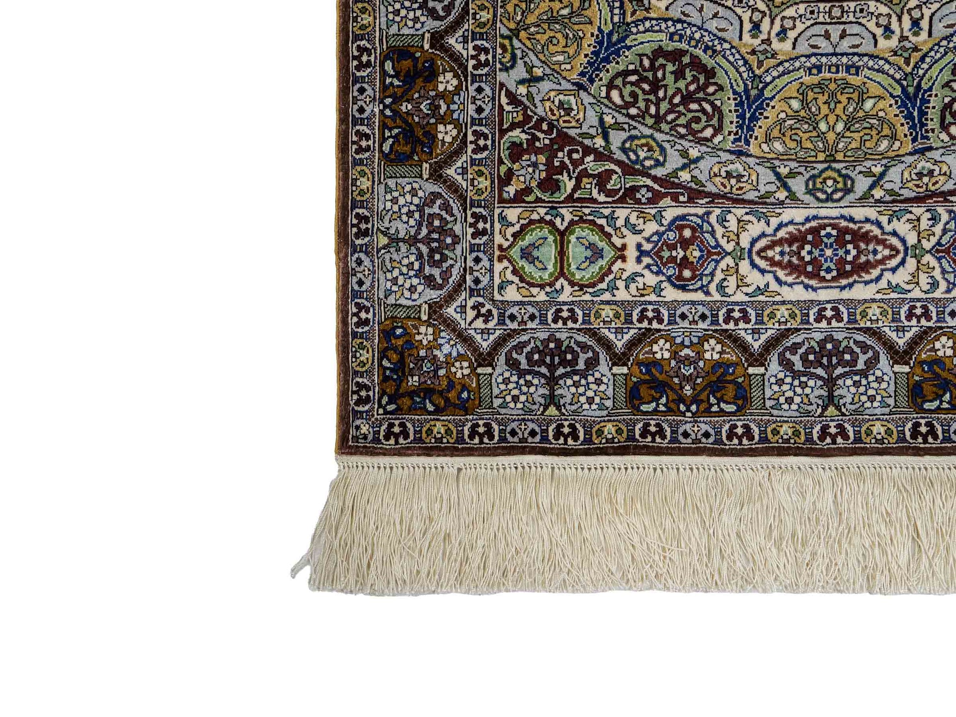 Sehr feiner, handgeknüpfter Khademi Orientteppich mit Ghom Design aus reiner Seide, braun, multicolor. 92x62 cm. Vertrieb durch Jupiter Intl.