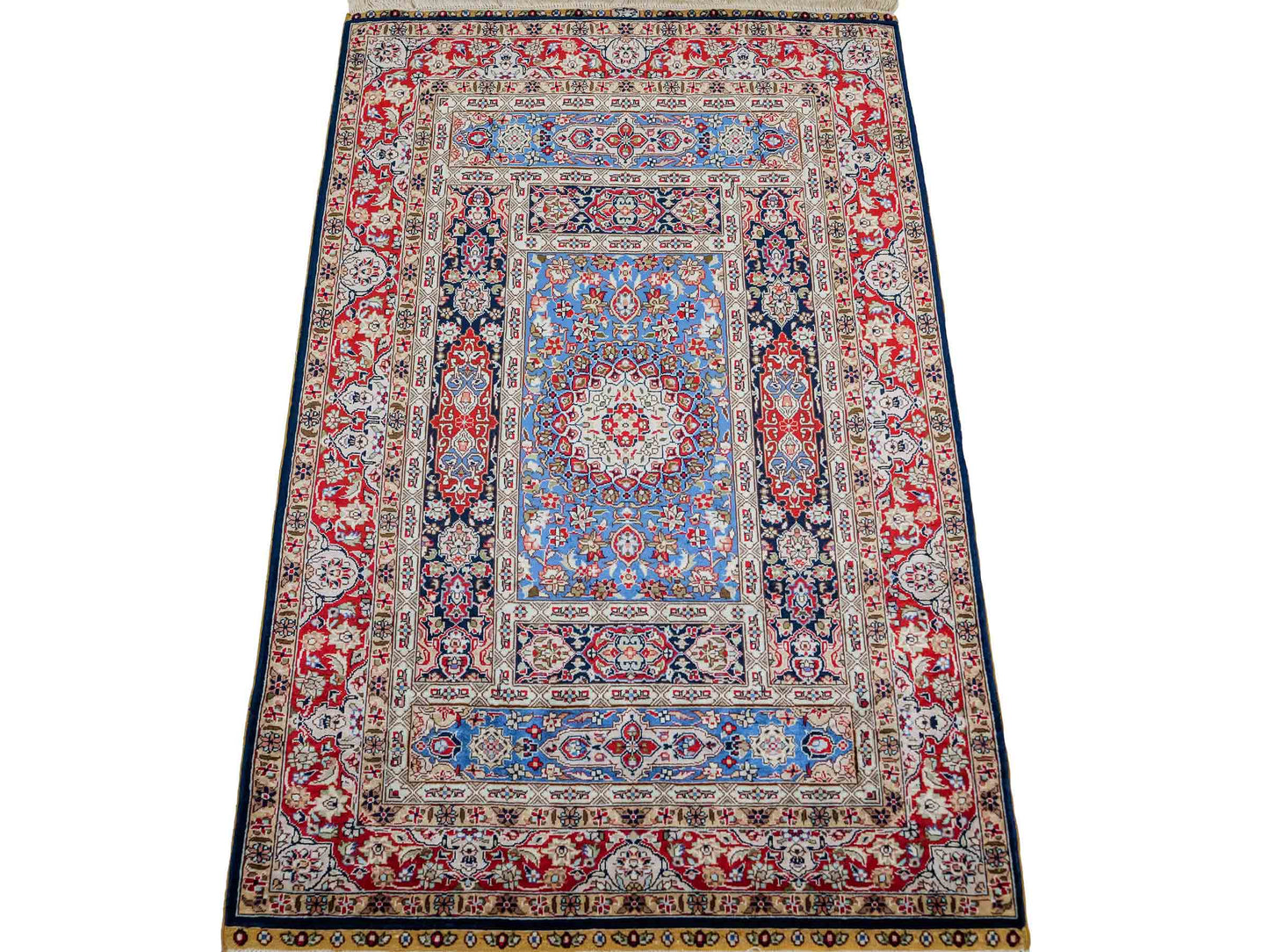 Sehr feiner, handgeknüpfter Khademi Orientteppich mit Ghom Design aus reiner Seide, blau, multicolor. 96x62 cm. Vertrieb durch Jupiter Intl.