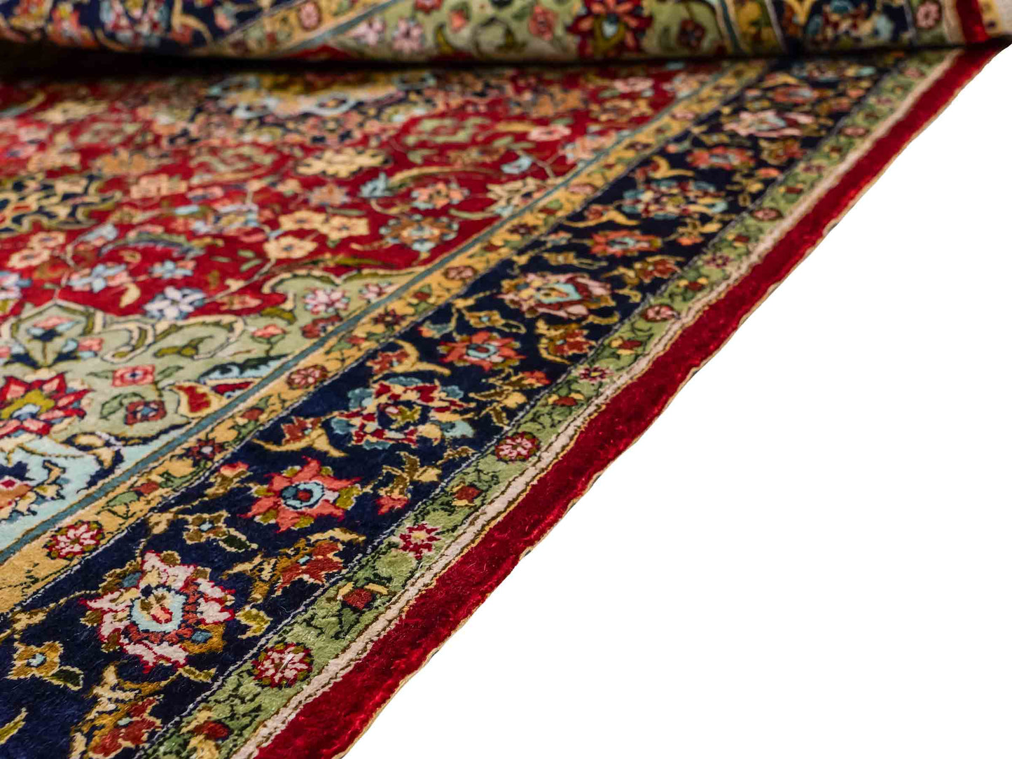 Sehr feiner, handgeknüpfter Khademi Orientteppich mit Hereke Design aus reiner Seide, rot, blau. 122x78 cm. Vertrieb durch Jupiter Intl.